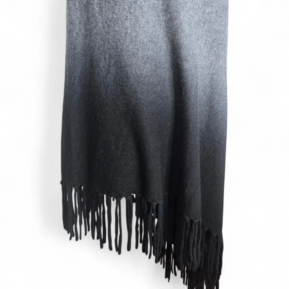 Garnet Hill poncho flaws